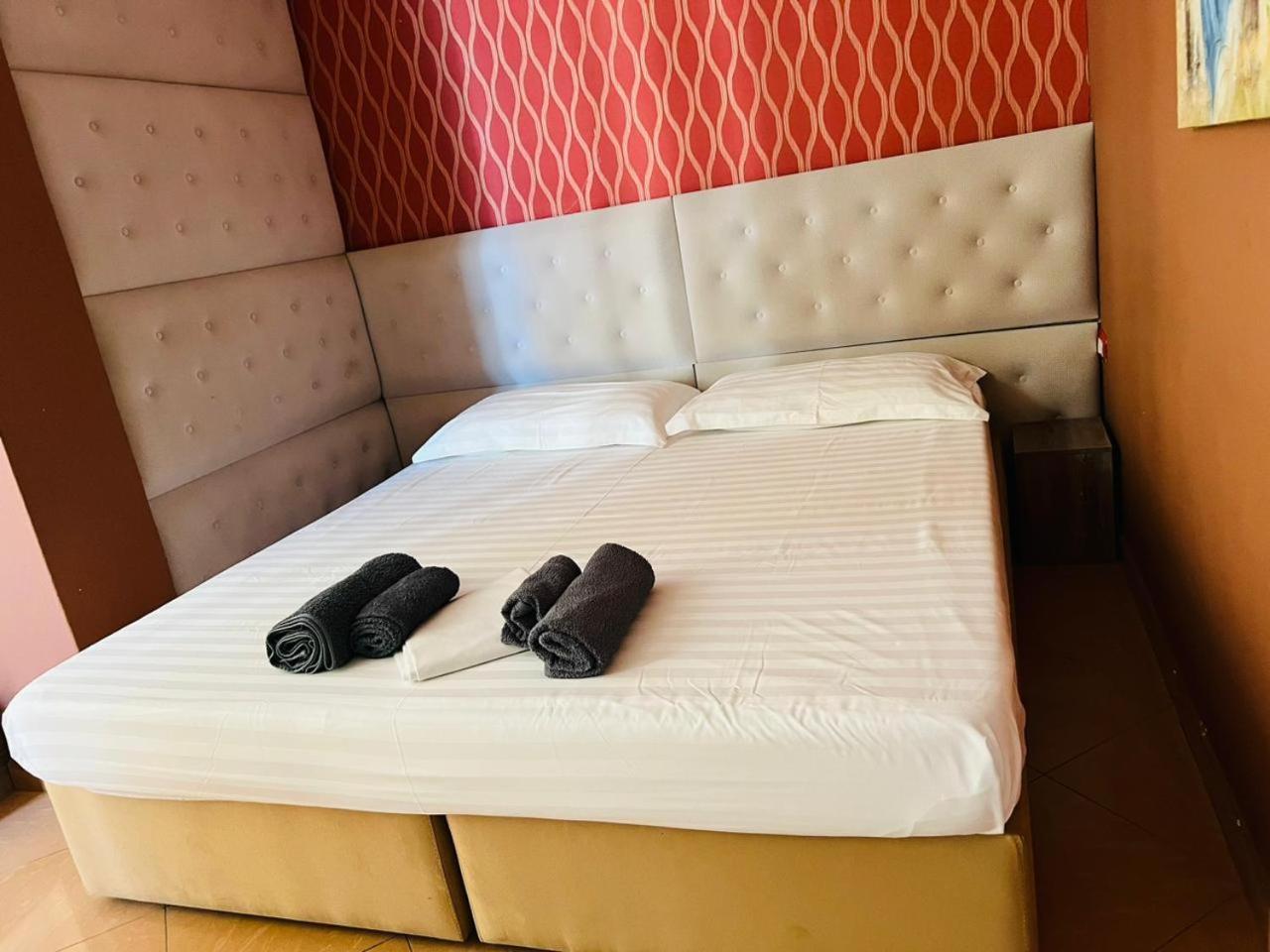 Inn Hotel Škalngur 外观 照片