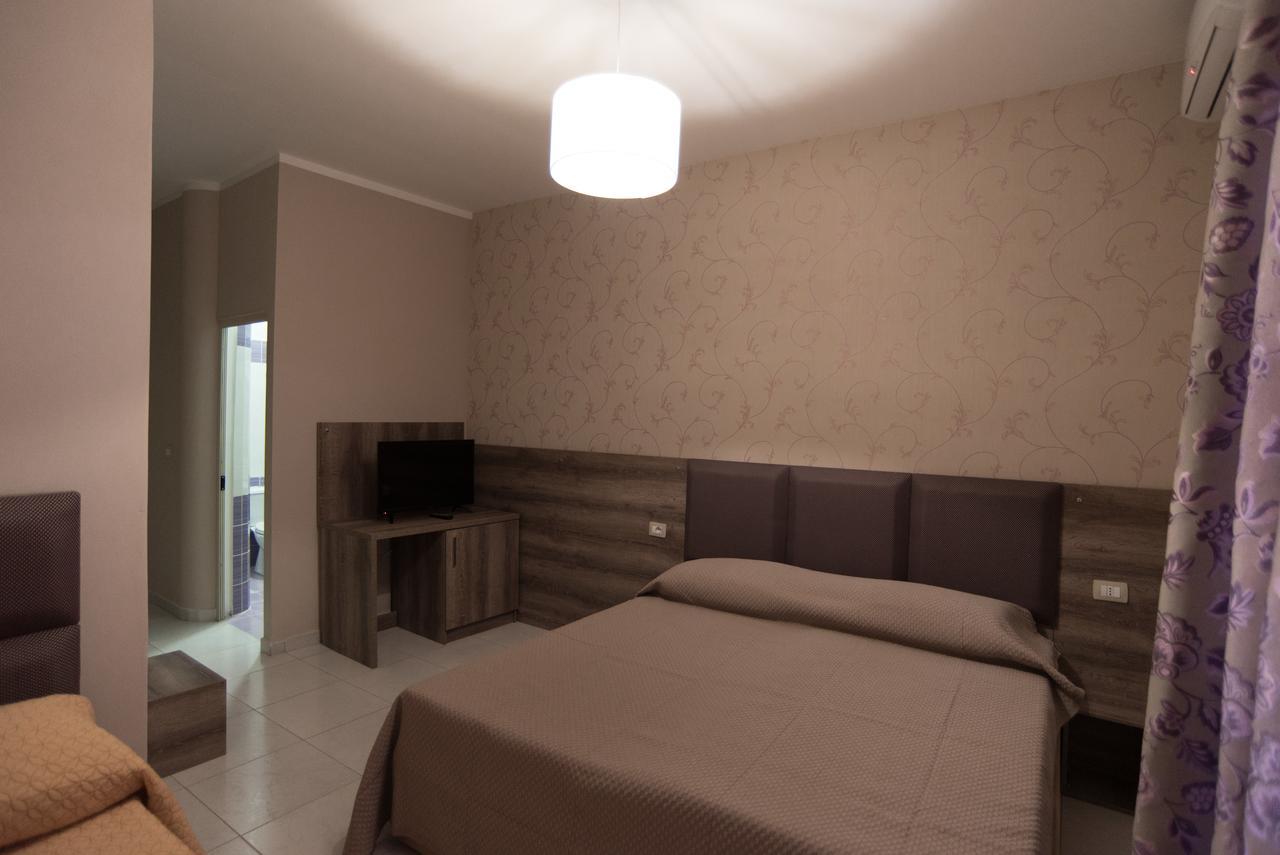 Inn Hotel Škalngur 外观 照片
