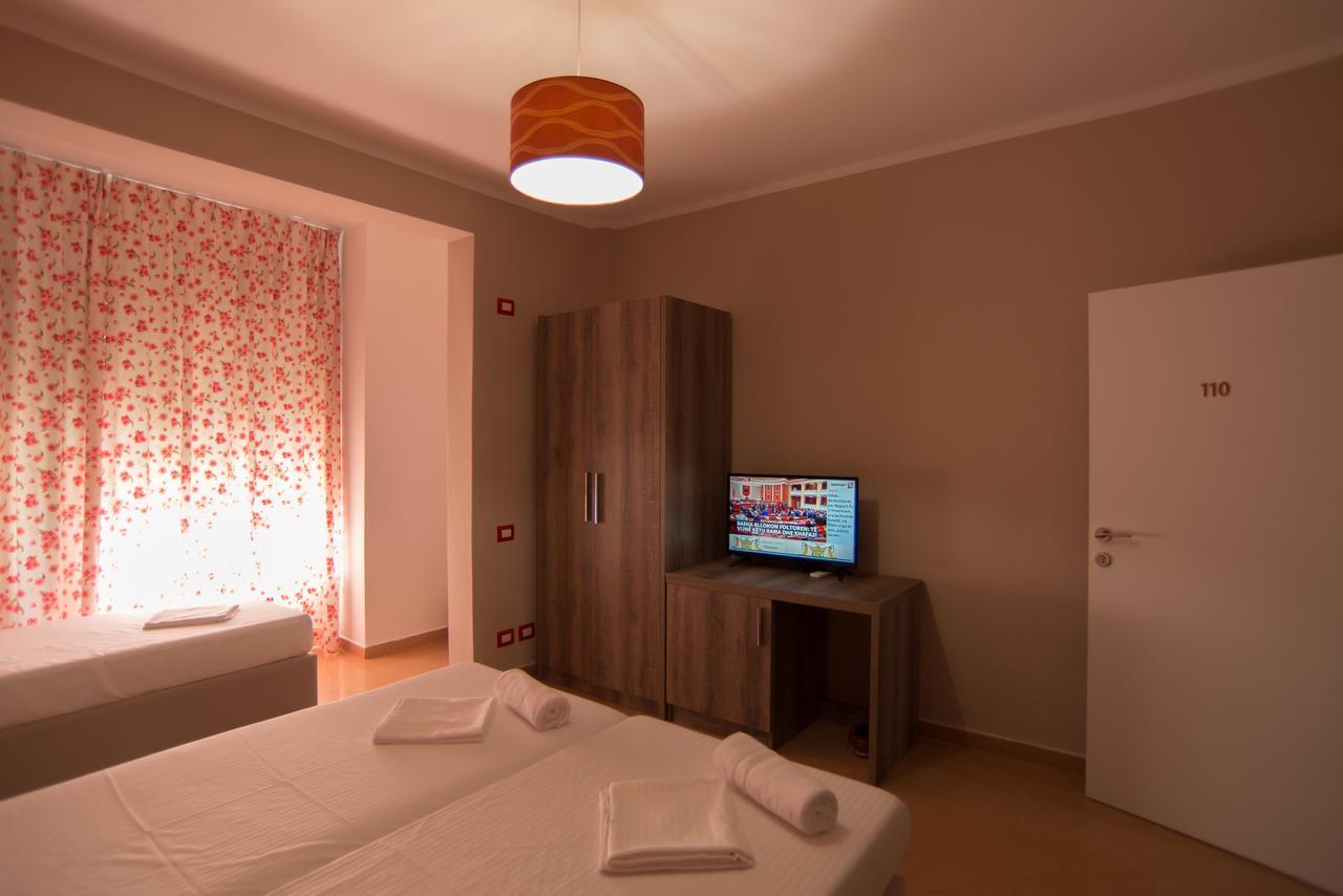 Inn Hotel Škalngur 外观 照片