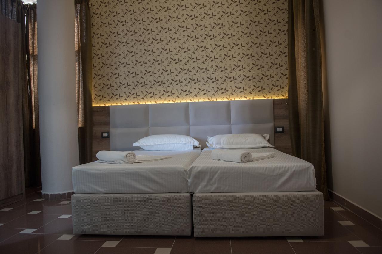 Inn Hotel Škalngur 外观 照片