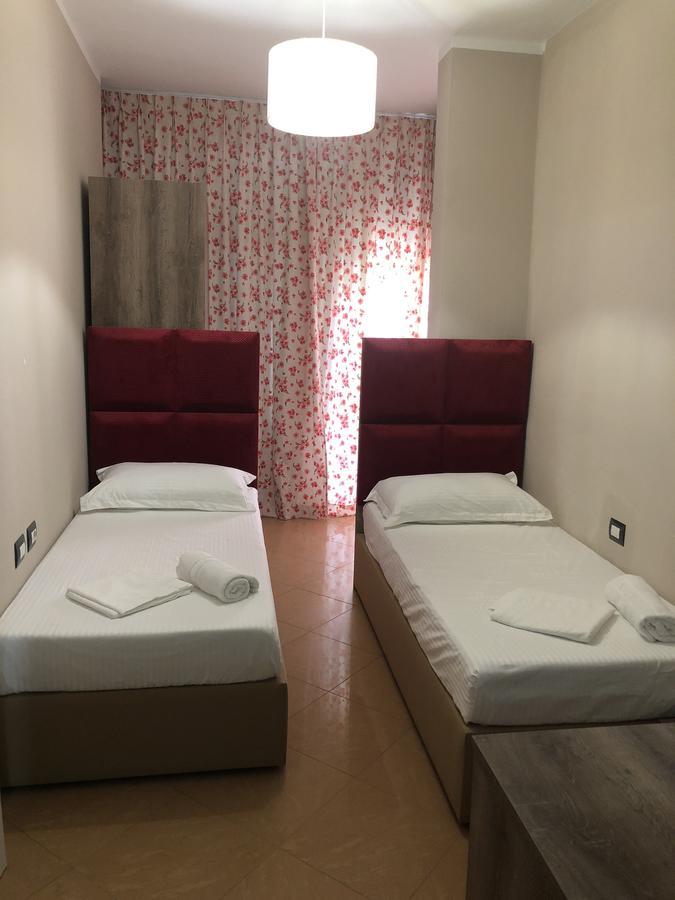 Inn Hotel Škalngur 外观 照片