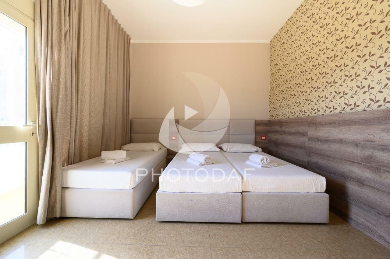 Inn Hotel Škalngur 外观 照片